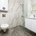 דירה Cozy And Comfortable Northern Apartment, Kapana District, Plovdiv, Center *